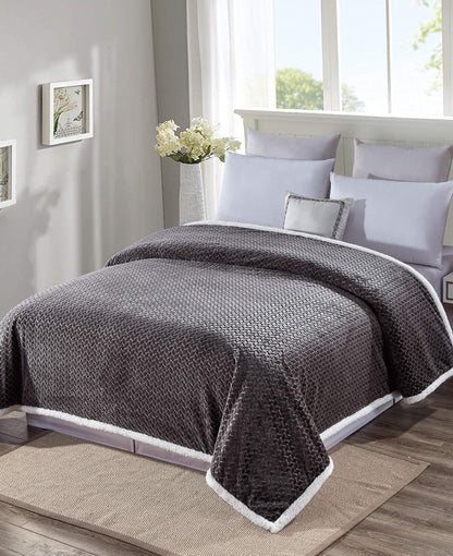 Décor&More Home Essentials Braided Sherpa Blanket — Reversible Plush Throw