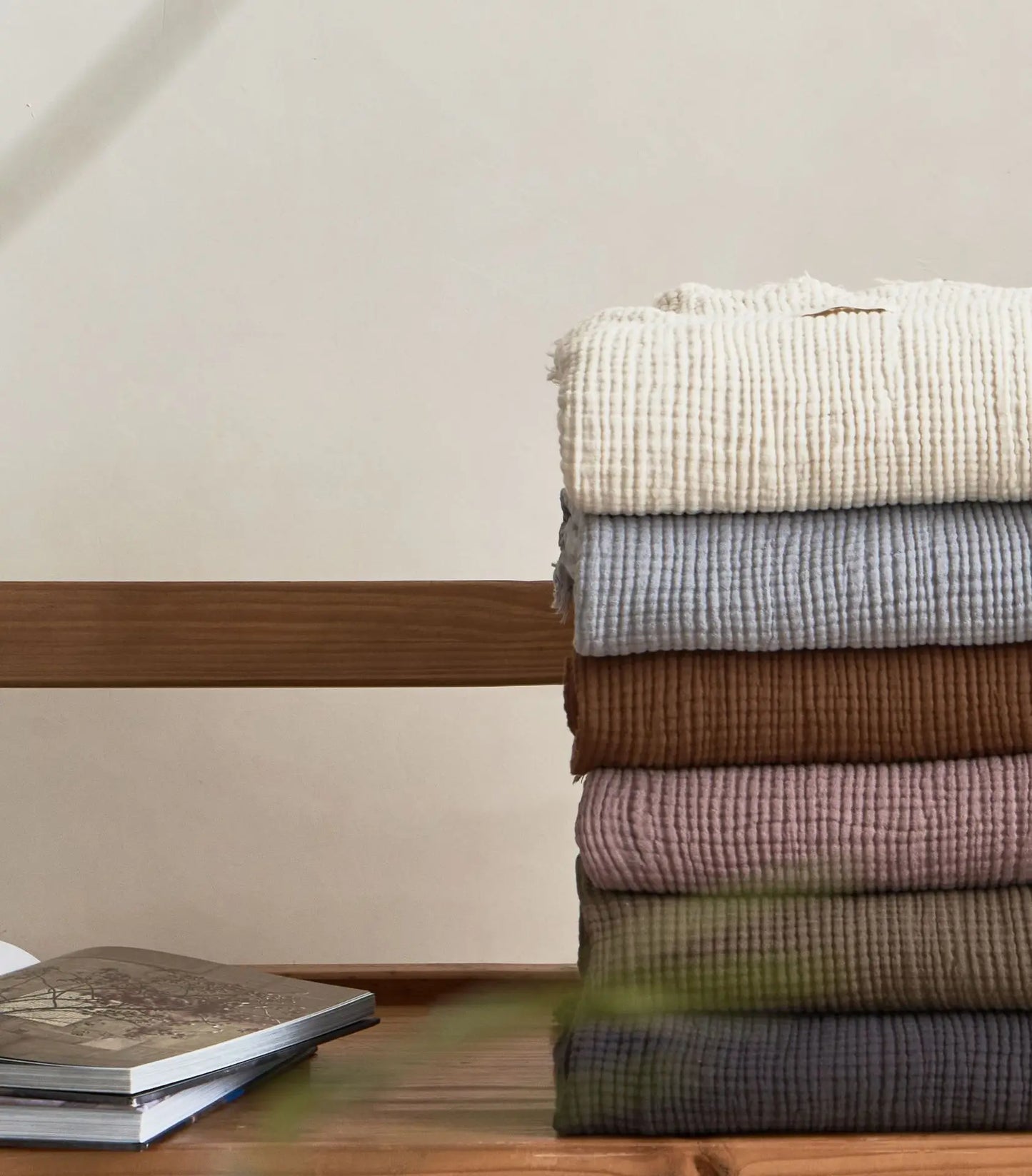 Soft Cotton Throw Blanket with Tassels